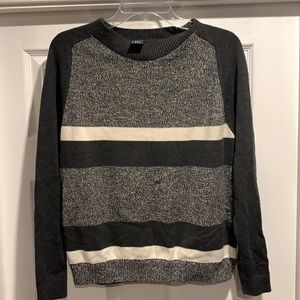 GAP sweater size medium